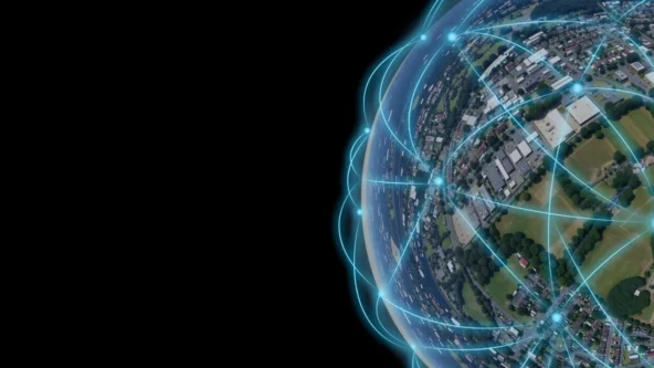 Una vista parcial de la Tierra a la derecha, superpuesta con líneas y nodos de red de color azul brillante, que simbolizan la conectividad digital global. La parte izquierda de la imagen tiene un fondo negro liso.